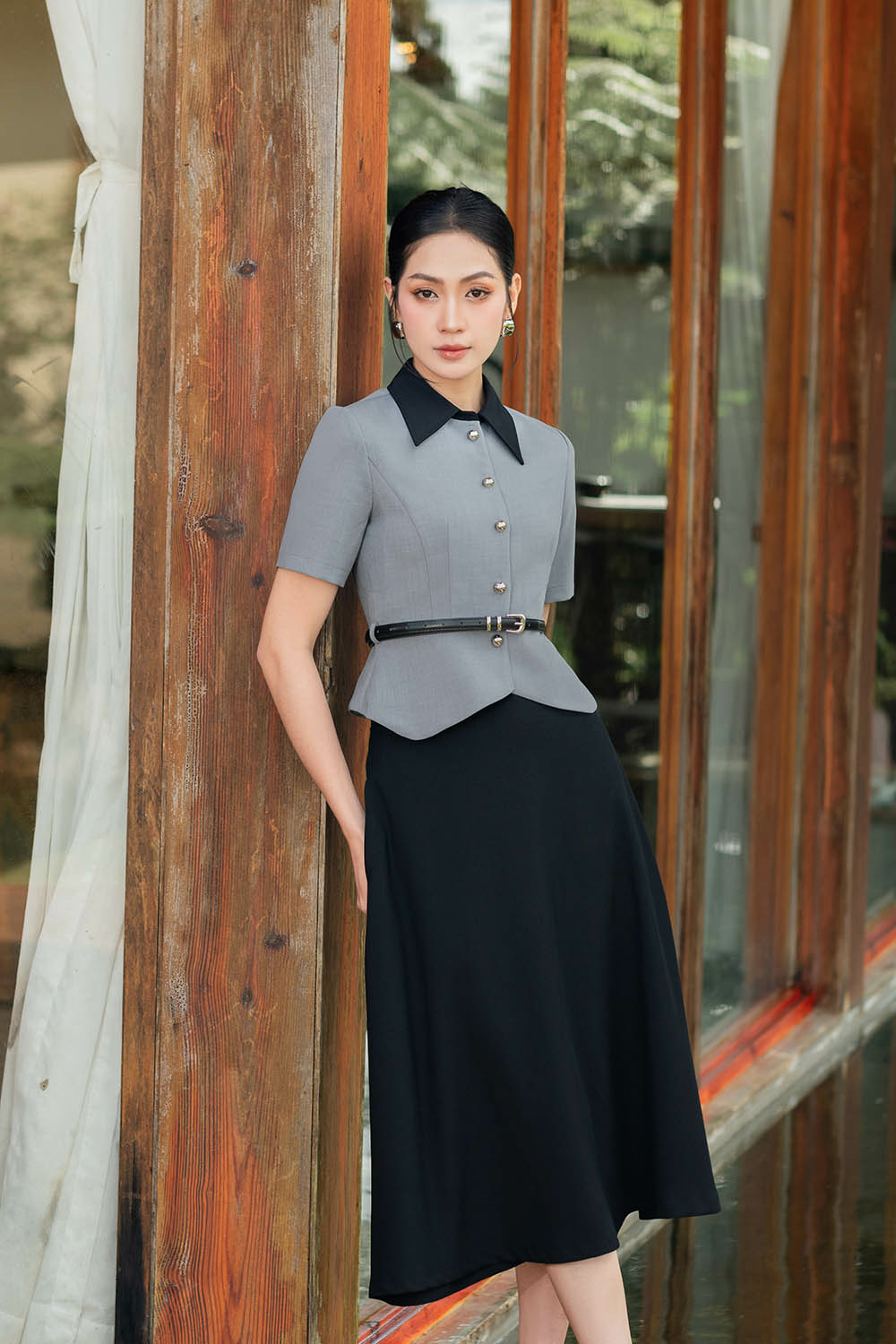 ao-cong-so-peplum-co-den-phoi-cuc-asm27-36-1 Áo công sở peplum cổ đen phối cúc ASM27-36