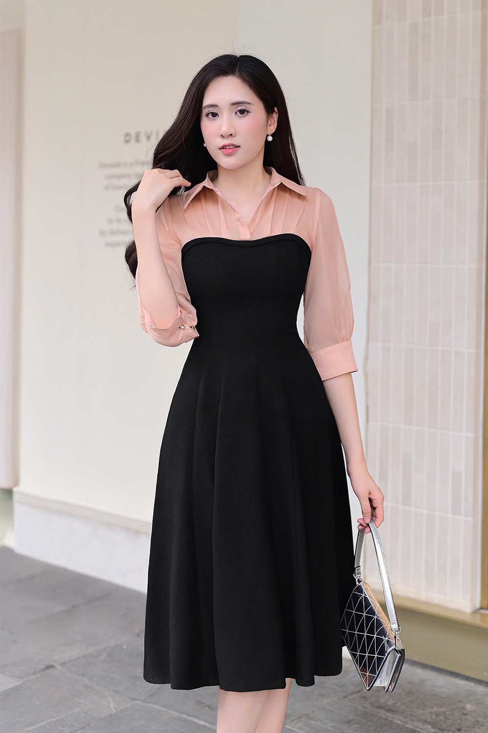 dam-den-xoe-cong-so-phoi-mau-tay-lo-kk178-16 Đầm đen xòe công sở phối màu tay lỡ KK178-16