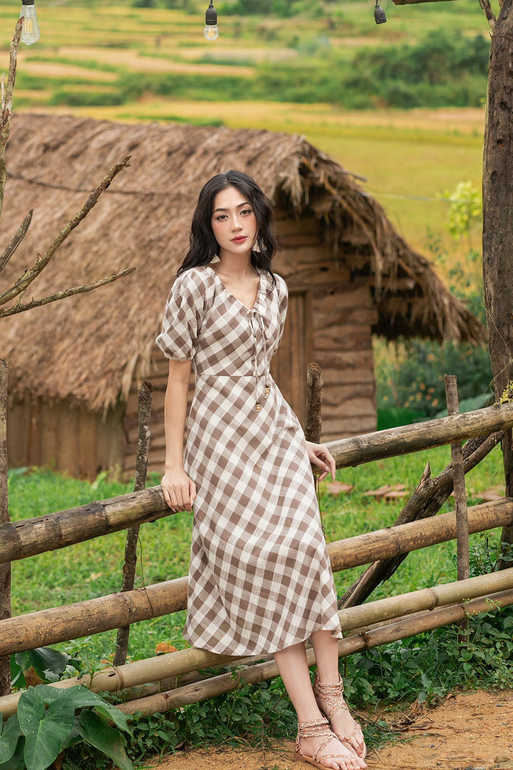 Đầm xòe họa tiết caro tay bồng đẹp thanh lịch