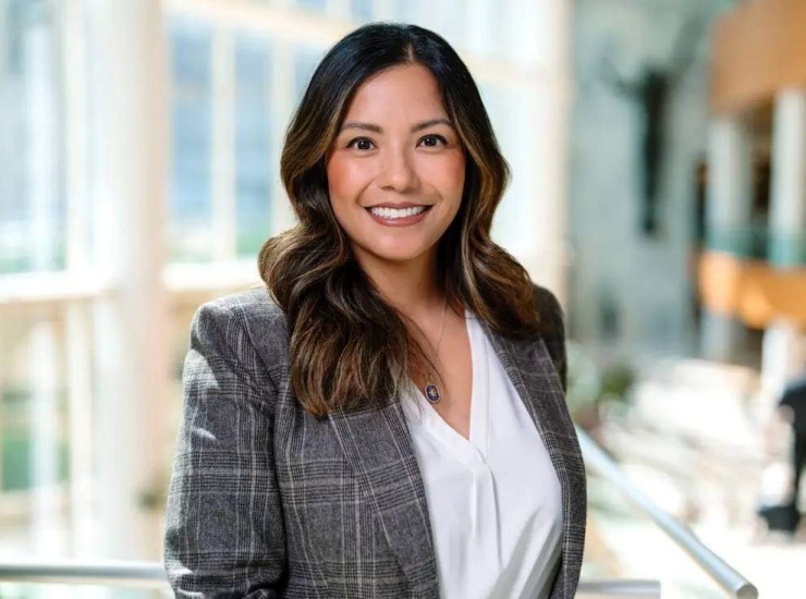 1782800977-fd56b447aa-dr1a-9096-3673-9399-width740height550 Bác sĩ Kyla Lara-Breitinger. Ảnh: Mayo Clinic