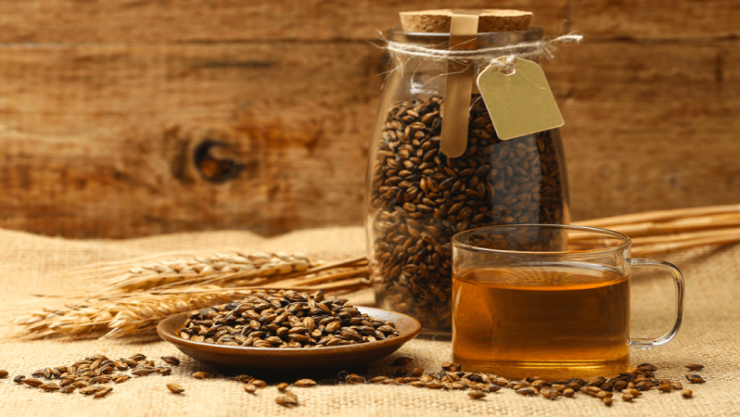 Ở Hàn Quốc, trà lúa mạch thường được phục vụ cùng các món thịt nướng. Hương vị thanh nhẹ của trà giúp giảm cảm giác ngấy, hỗ trợ tiêu hóa sau bữa ăn nhiều đạm và chất béo.