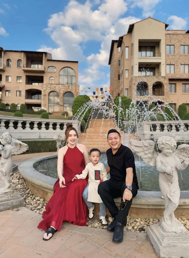 Bảo Thy 'Công chúa bong bóng' gợi cảm ở tuổi 38 - 11