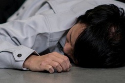 Thanh niên 20 tuổi đau đầu uống thuốc mãi không khỏi, đi khám bất ngờ phát hiện đột quỵ não