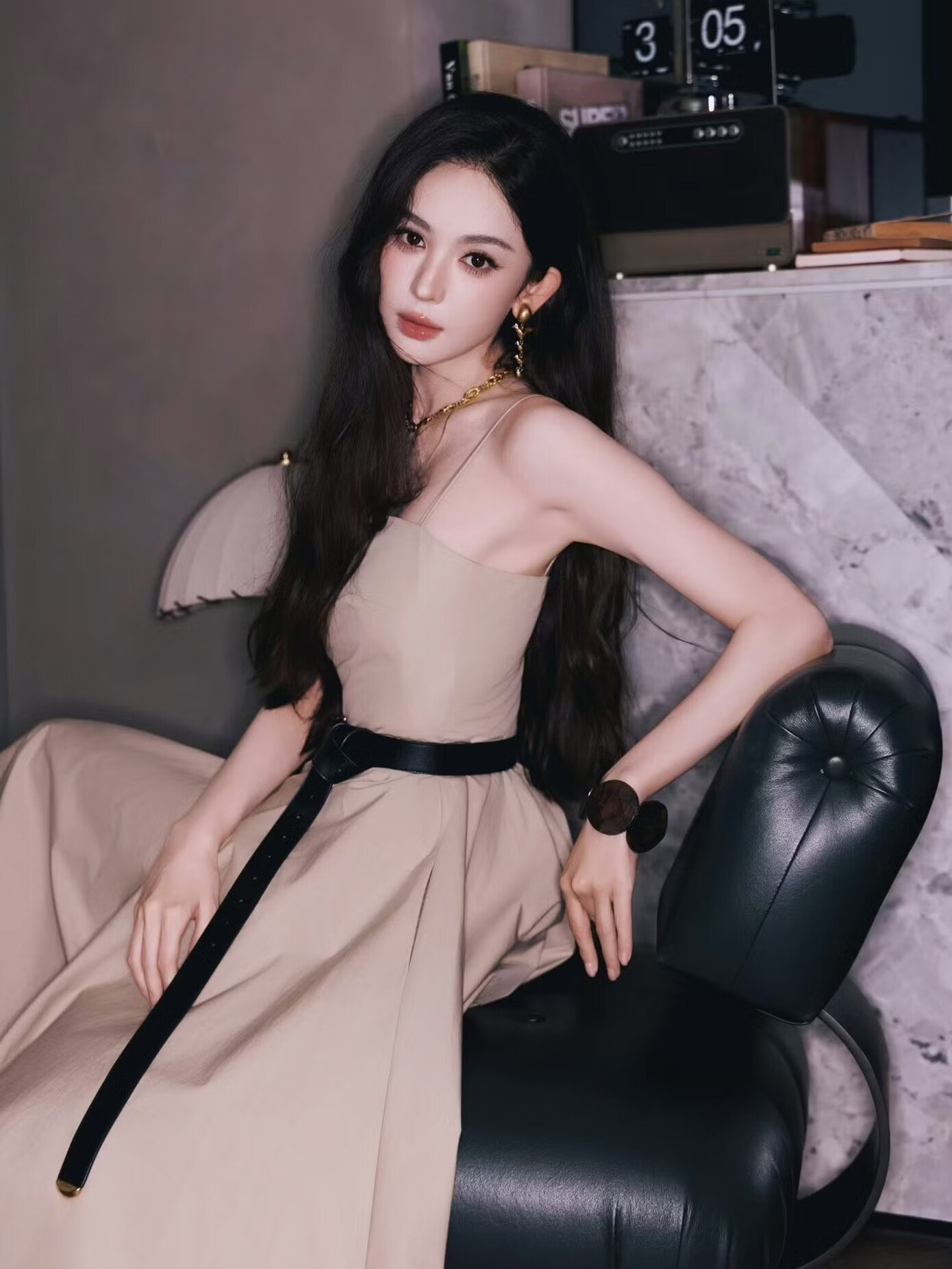 na-trat-8-1782805147-52-width1390height1853 Sao nữ Hoa ngữ là cực phẩm nhan sắc, được công nhận “ngoại hình đẹp hoàn hảo” - 7