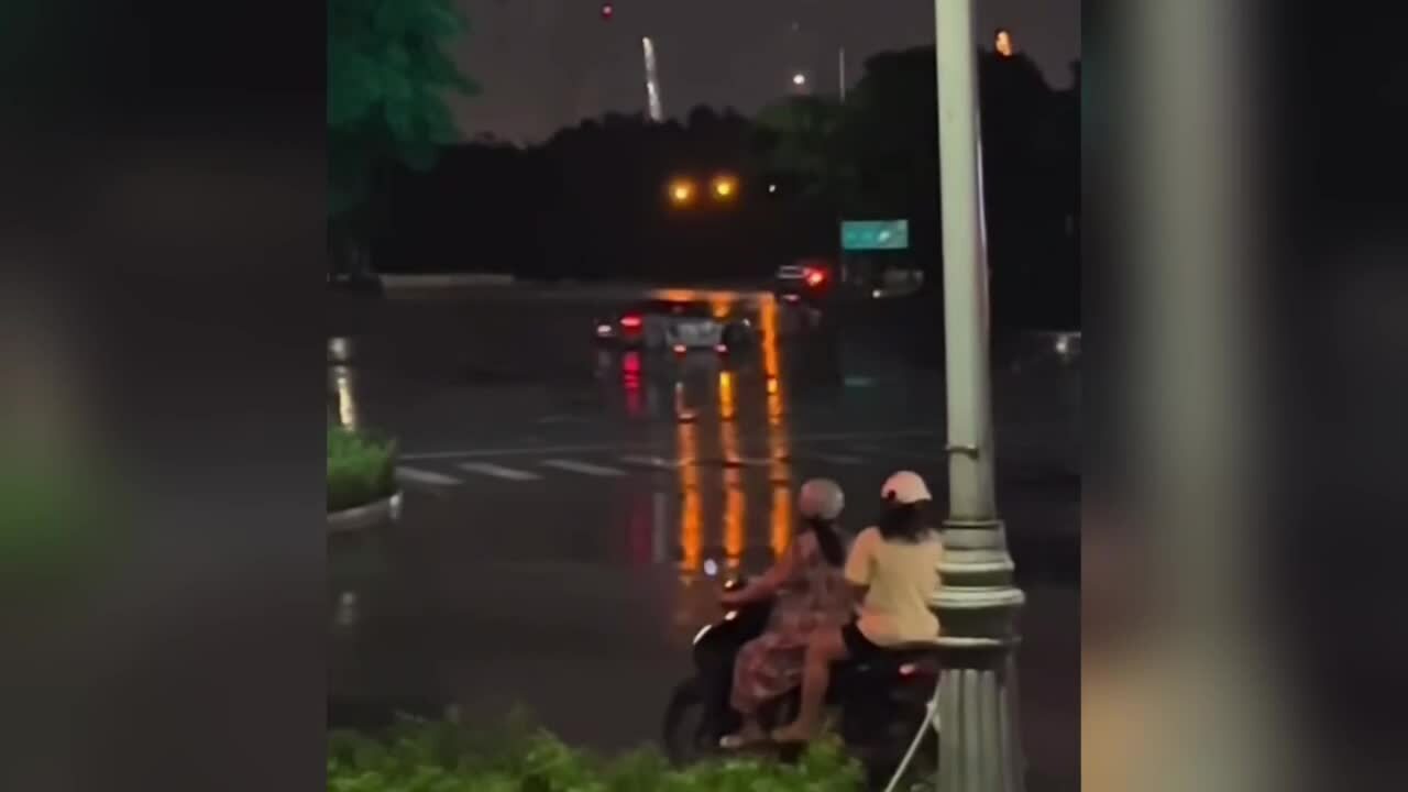 Nam thanh niên bị bắt vì 'drift' ôtô Porsche ở TP HCM