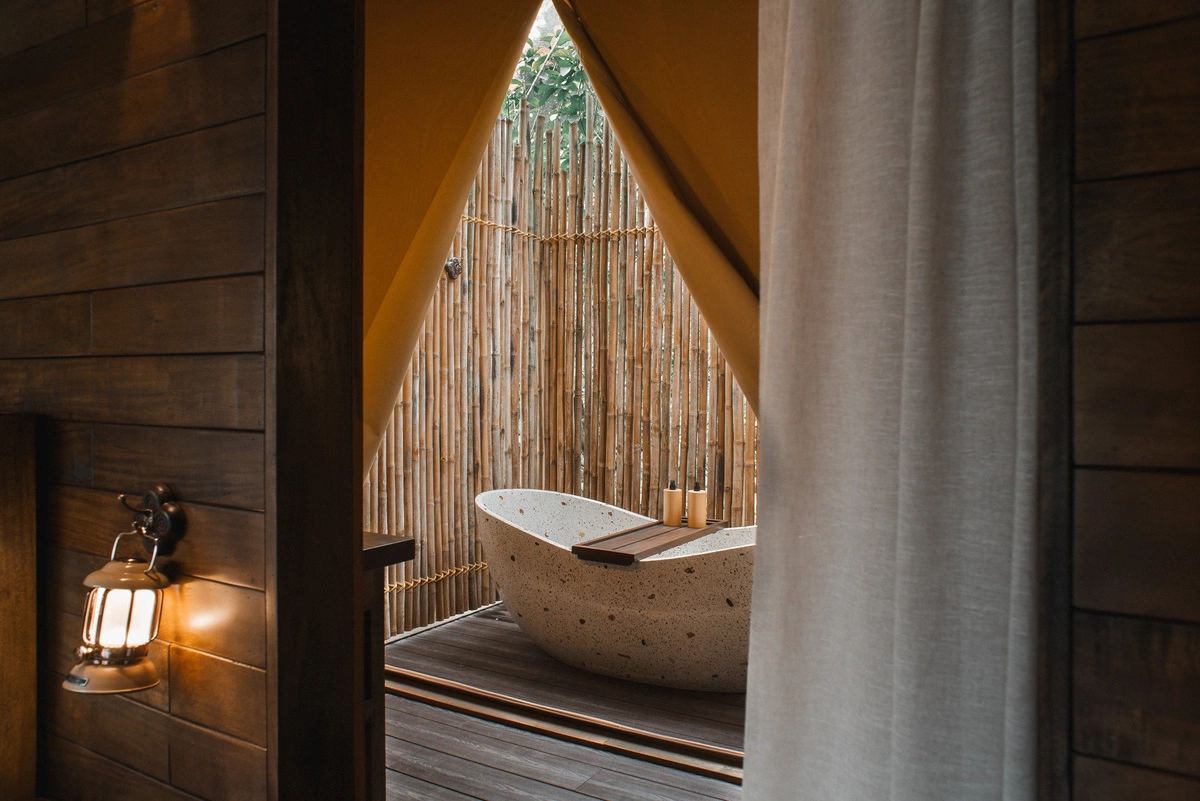 12-canopy-bathroom-auko-phong-nha-1786336465-1786340400