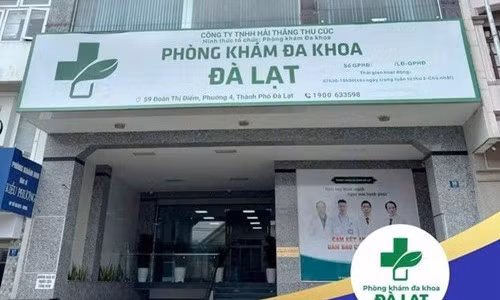 Phòng khám đa khoa Đà Lạt bị xử phạt vì dùng thiết bị y tế hết hạn sử dụng Ảnh: NVCC