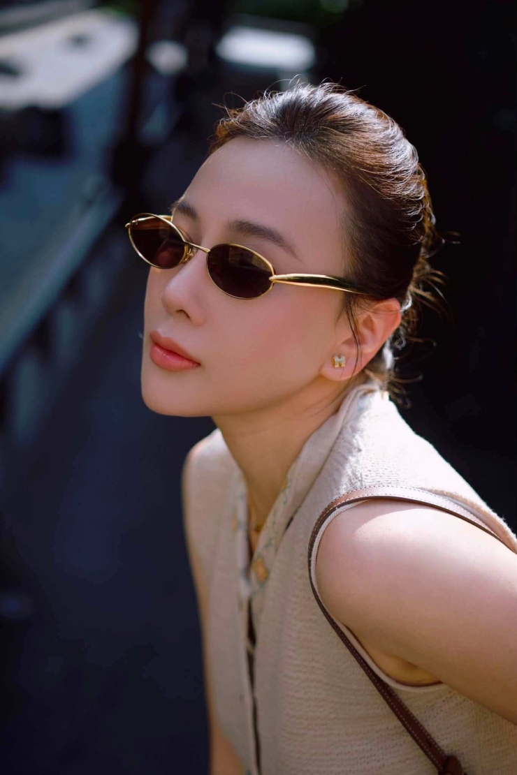 Sắc vóc gái hai con của Phương Oanh - 4