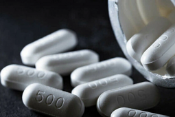 adt1766738939-paracetamol-shut-tgcz-27-4457-8044-3__anh_cat_3_2 Bé gái suýt chết do uống 8 viên paracetamol chữa đau đầu