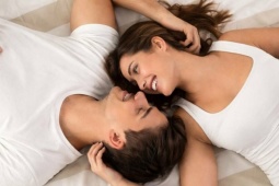 adt1776324013-d09c898c8f-sexlife2a-5301-3601-5458__anh_cat_3_2 'Giờ vàng' cho chuyện chăn gối theo độ tuổi