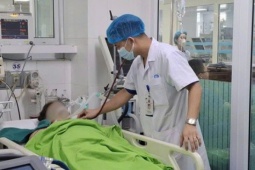 adt1779720191-d282602055-nang-nong-say-nang-73919-__anh_cat_3_2 Làm việc giữa trời nắng gắt, nhiều người nhập viện cấp cứu vì sốc nhiệt