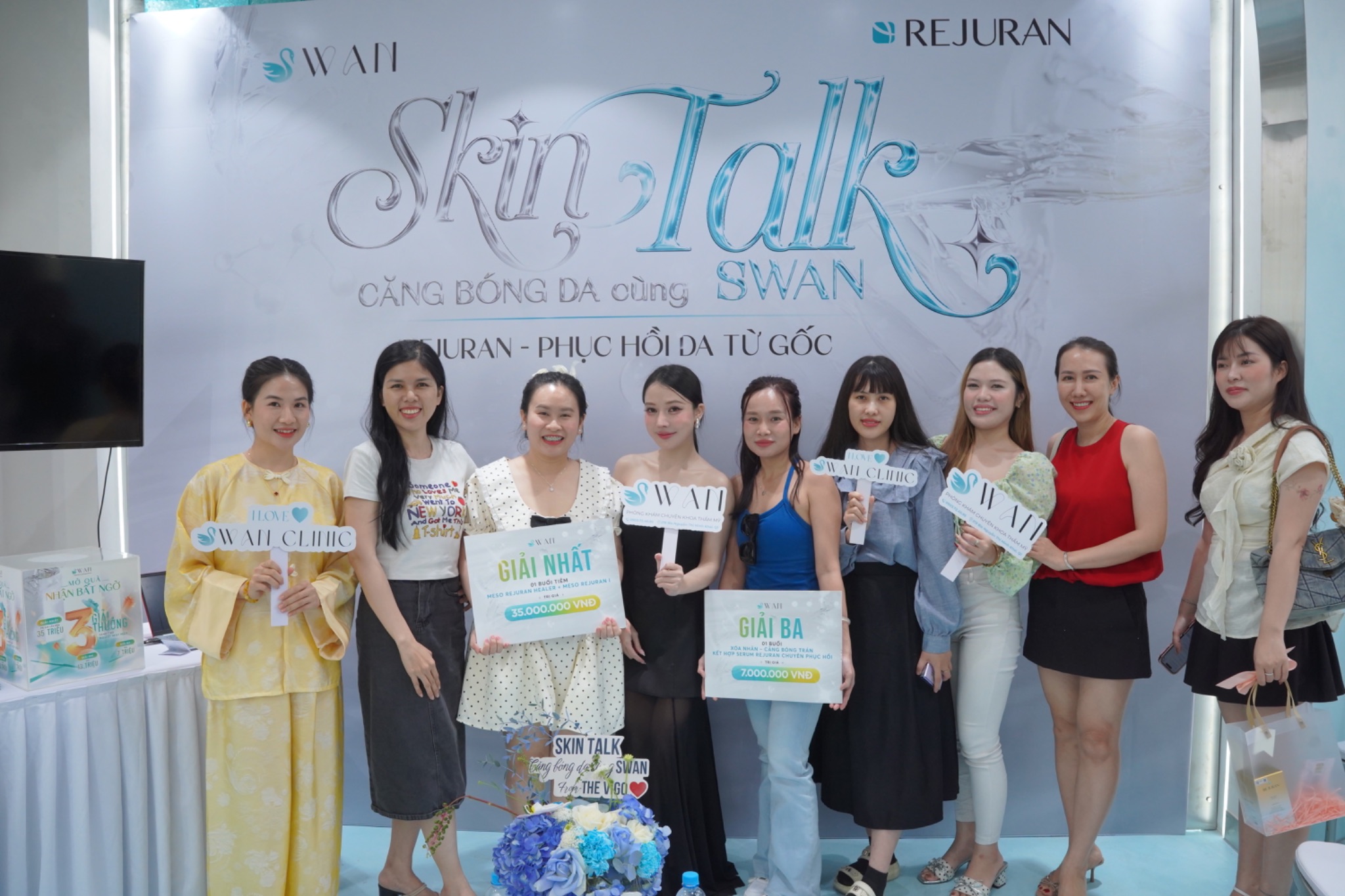 image1-1786496390-263-width2048height1365 Buổi giao lưu và kết nối cộng đồng về chương trình làm đẹp tại sự kiện Skin Talk của CEO Hoàng Kim Thanh và các khách mời