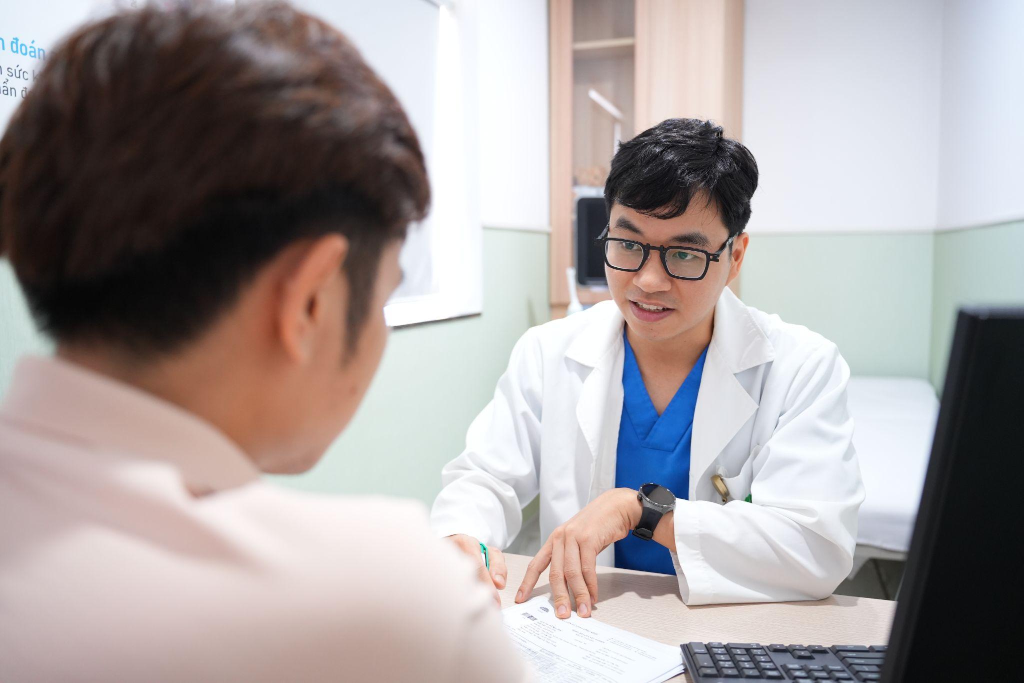 Tại Nam khoa IVF Hồng Ngọc Yên Ninh, nhiều nam giới khám hiếm muộn mới phát hiện bị giãn tĩnh mạch tinh
