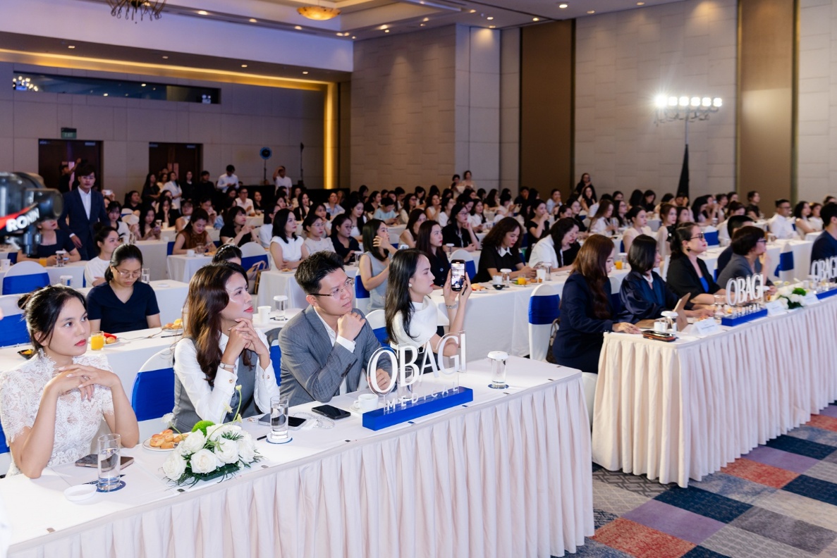 picture-1-1785806700-582-width1187height792 Toàn cảnh Hội thảo