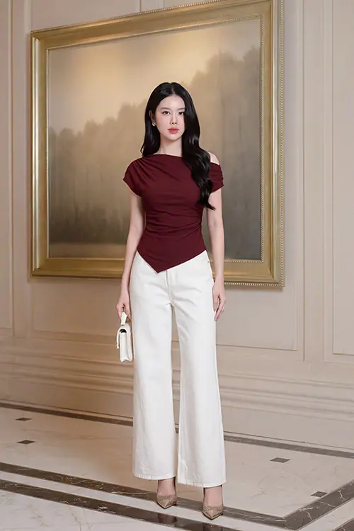 quan-jeans-phoi-voi-ao-gi-dep-6-cong-thuc-don-gian-ma-nang-nao-cung-ap-dung-duoc_7 Quần jeans nữ ống suông màu trắng