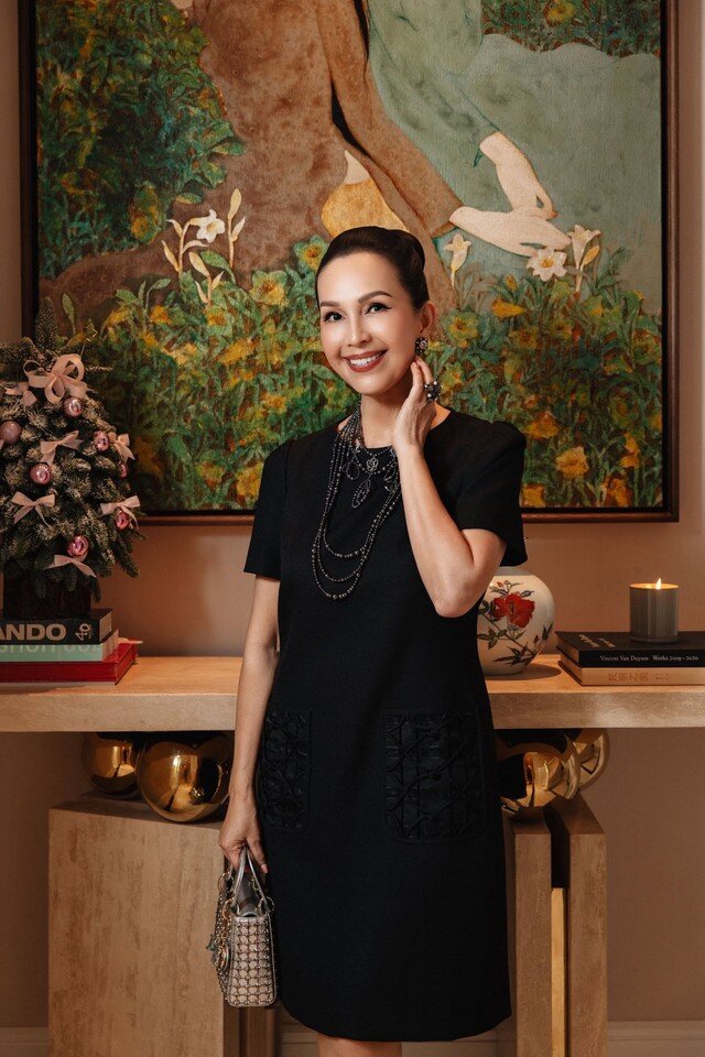 Diễm My 6X ở tuổi trung niên - 5