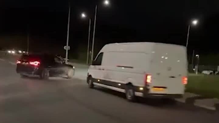 Cầu thủ bị 4 năm tù sau nhiều clip khoe cảnh lái xe 300 km/h