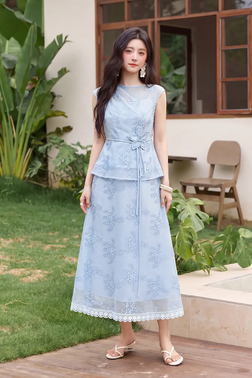 chan-vay-xanh-to-gan-theu-noi-dang-xoe-dai-cv12-15 Chân váy xanh tơ gân thêu nổi dáng xòe dài CV12-15