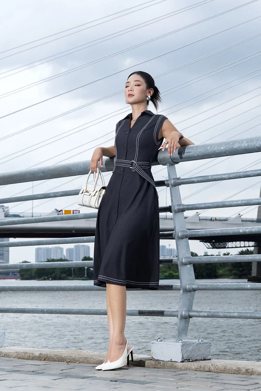 dam-jean-dang-xoe-vien-trang-kem-that-lung-kk189-24 Đầm jean dáng xòe viền trắng kèm thắt lưng KK189-24