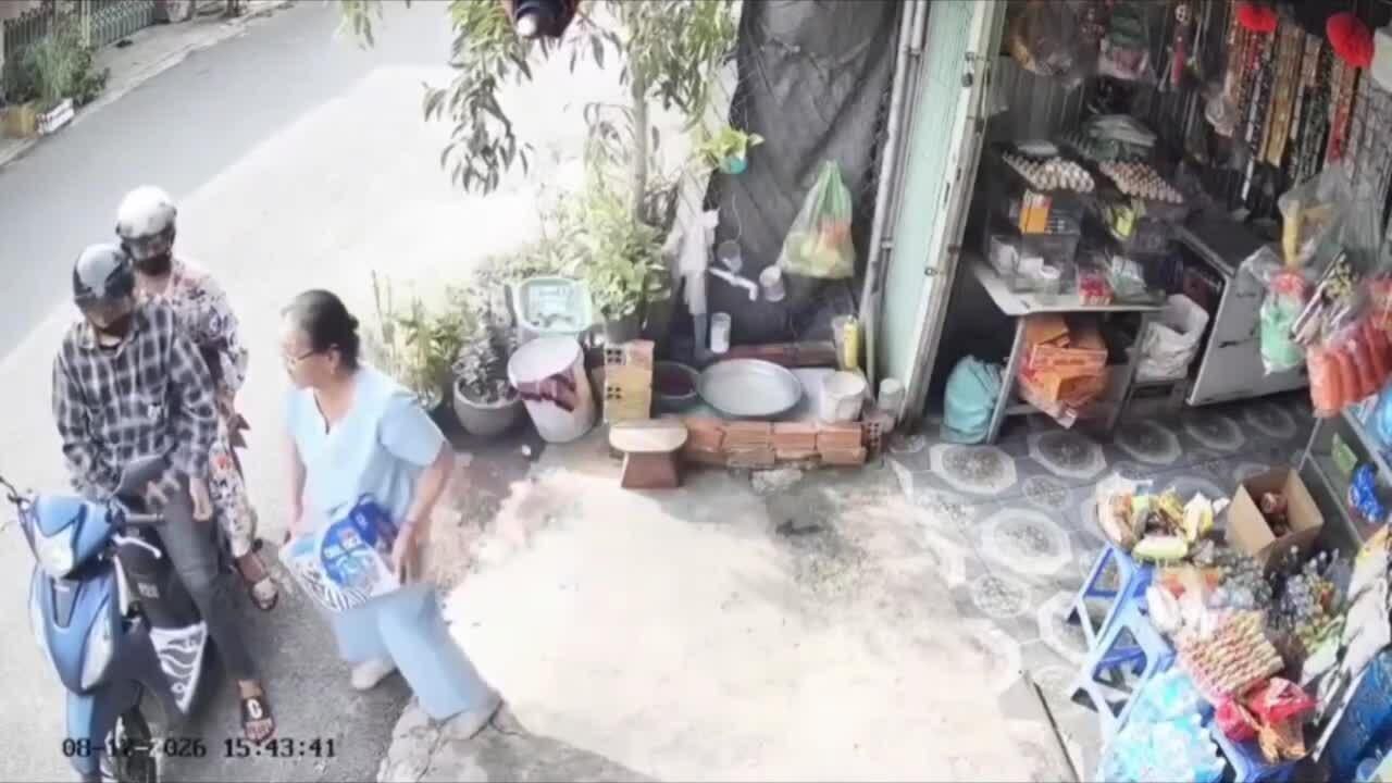 doi-nhan-tinh-lien-tiep-dan-canh-trom-bia-1787289673 Đôi nhân tình liên tiếp dàn cảnh, trộm bia