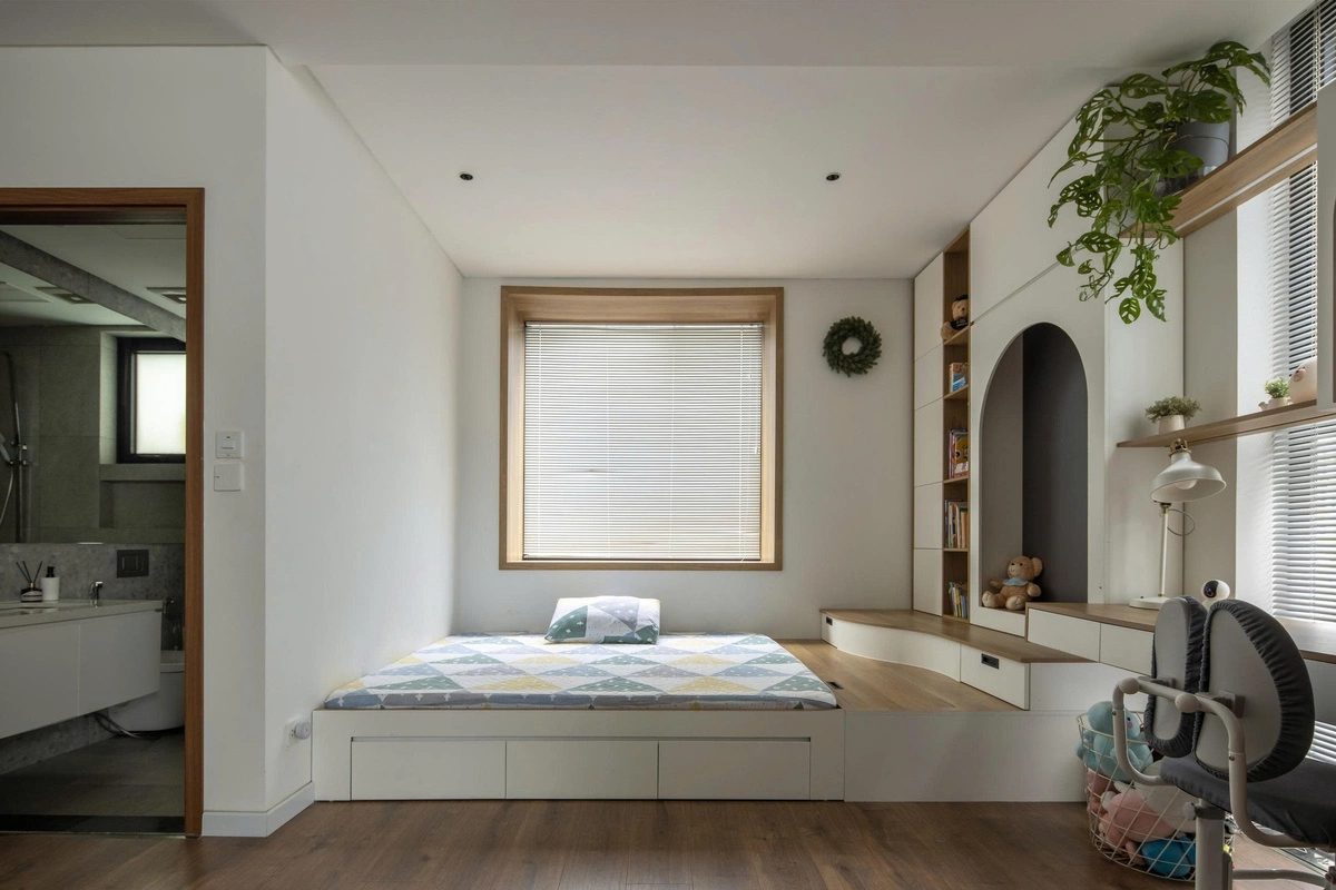 12a-1791951645-1791951717