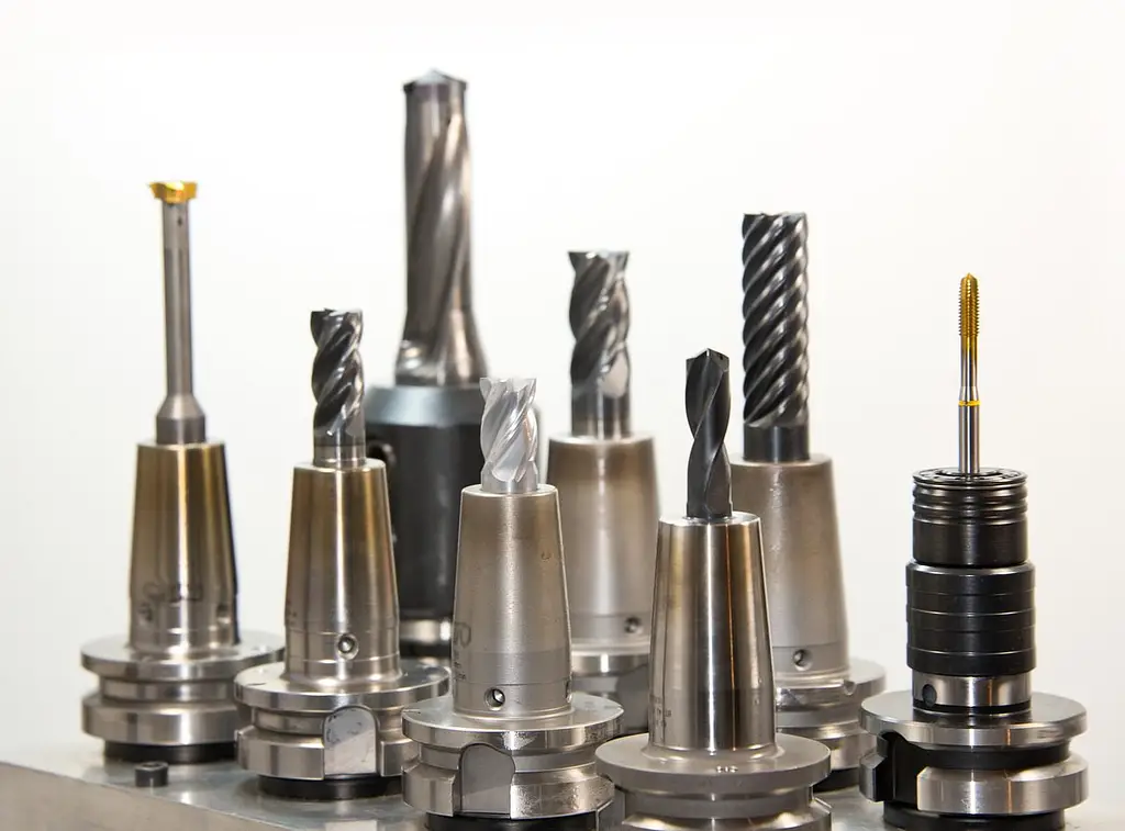 Các Loại Dao Phay: Hướng Dẫn Chọn và Ứng Dụng Trong Gia Công CNC Các Loại Dao Phay: Hướng Dẫn Chọn và Ứng Dụng Trong Gia Công CNC