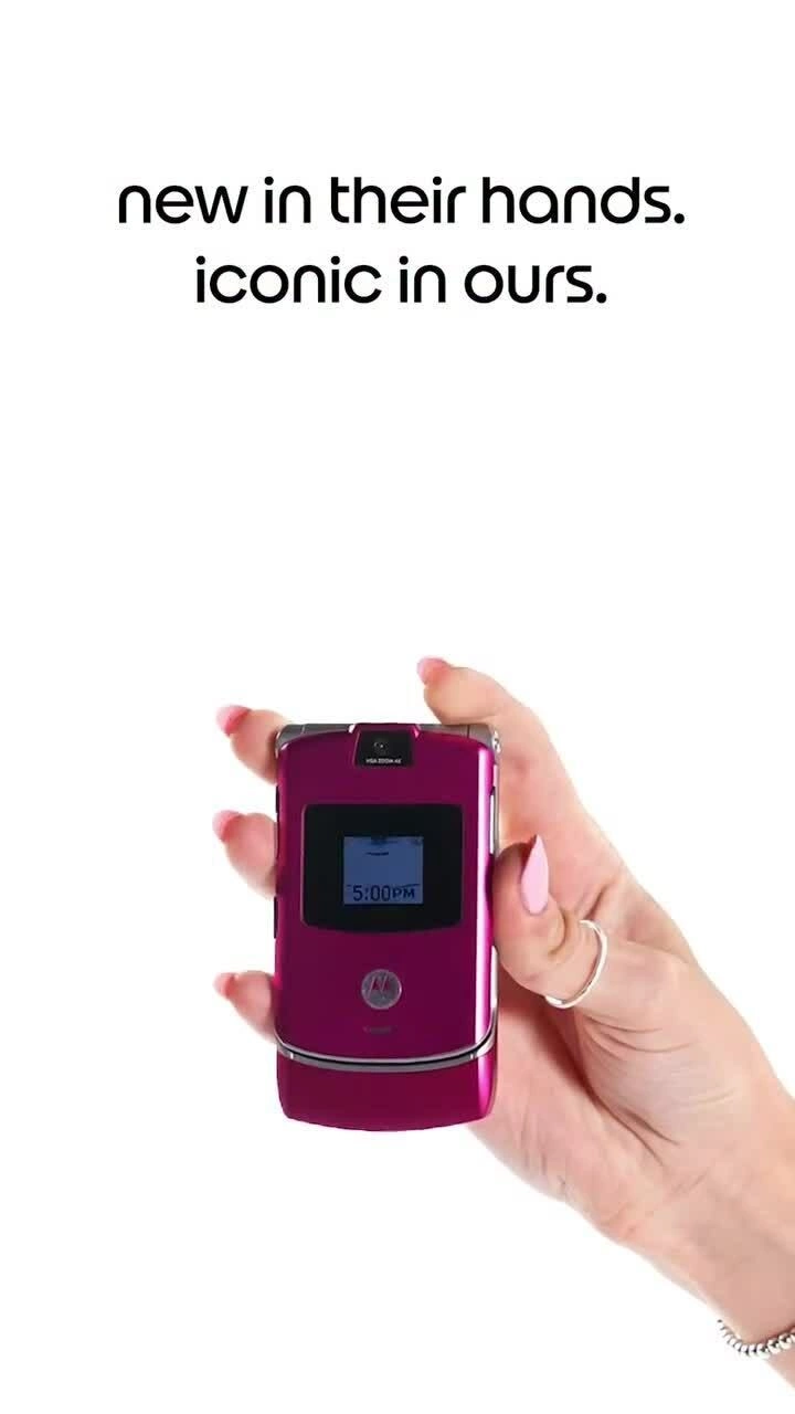 samsung-va-loat-thuong-hieu-dang-anh-che-hai-huoc-ve-iphone-1789128499 Samsung và loạt thương hiệu đăng ảnh chế hài hước về iPhone Duo