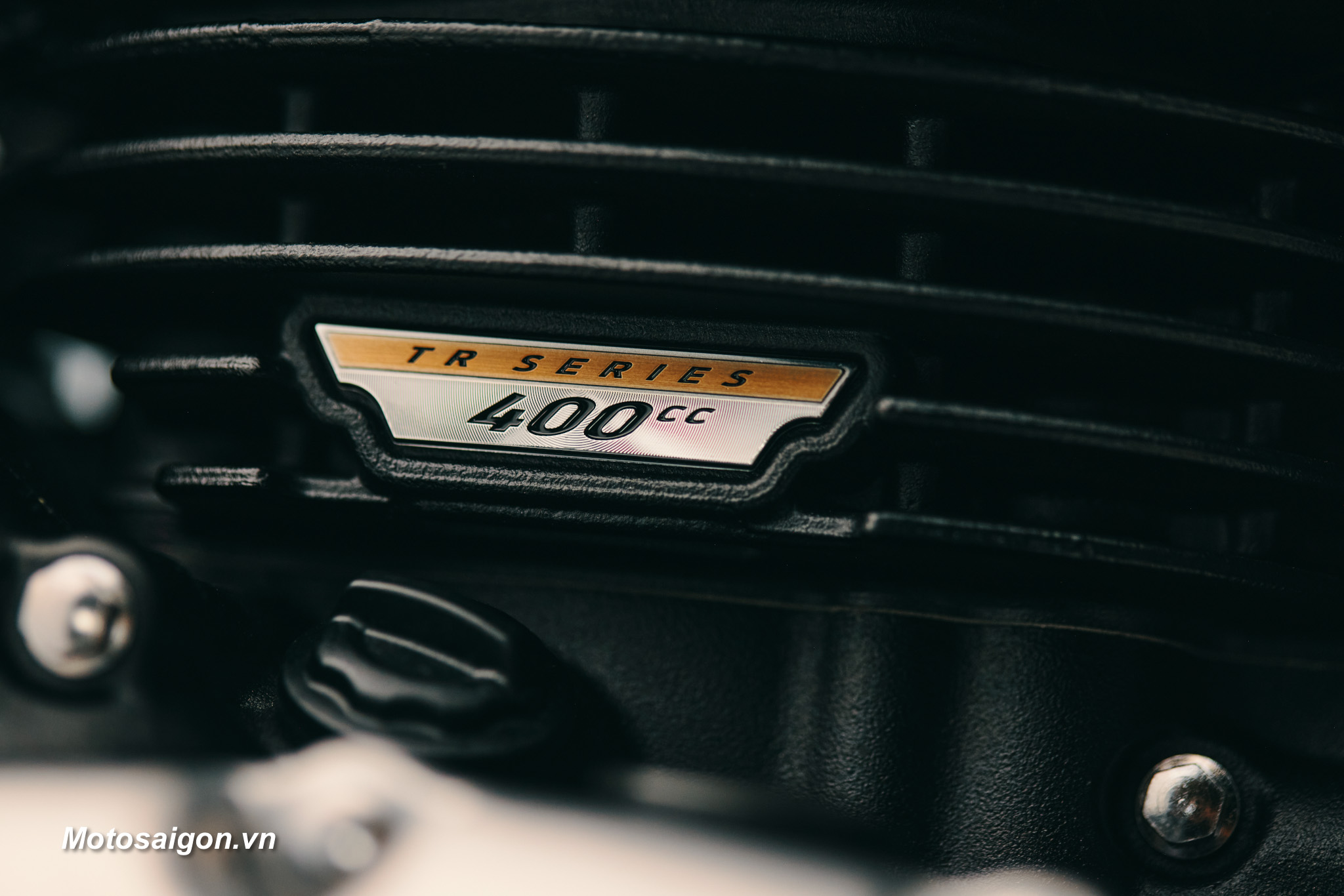 triumph-bonneville-t40-black-danh-gia-xe-2027-motosaigon-61
