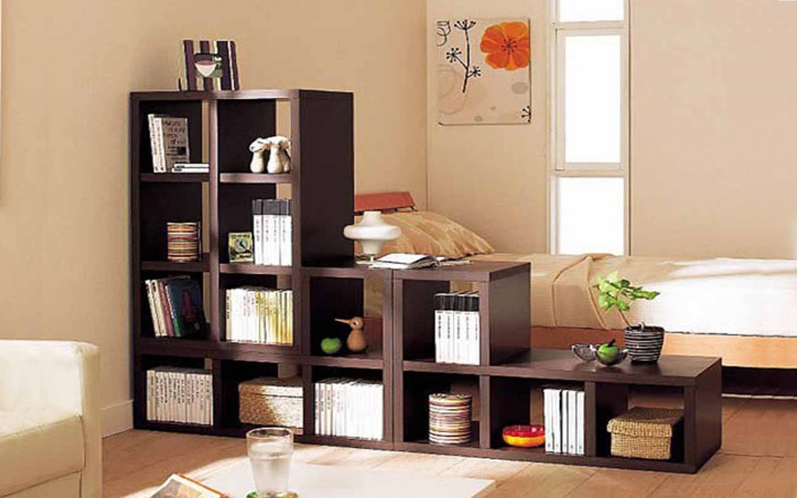 Không gian của bạn sẽ trở nên ấn tượng và đẹp hơn với một kệ sách.