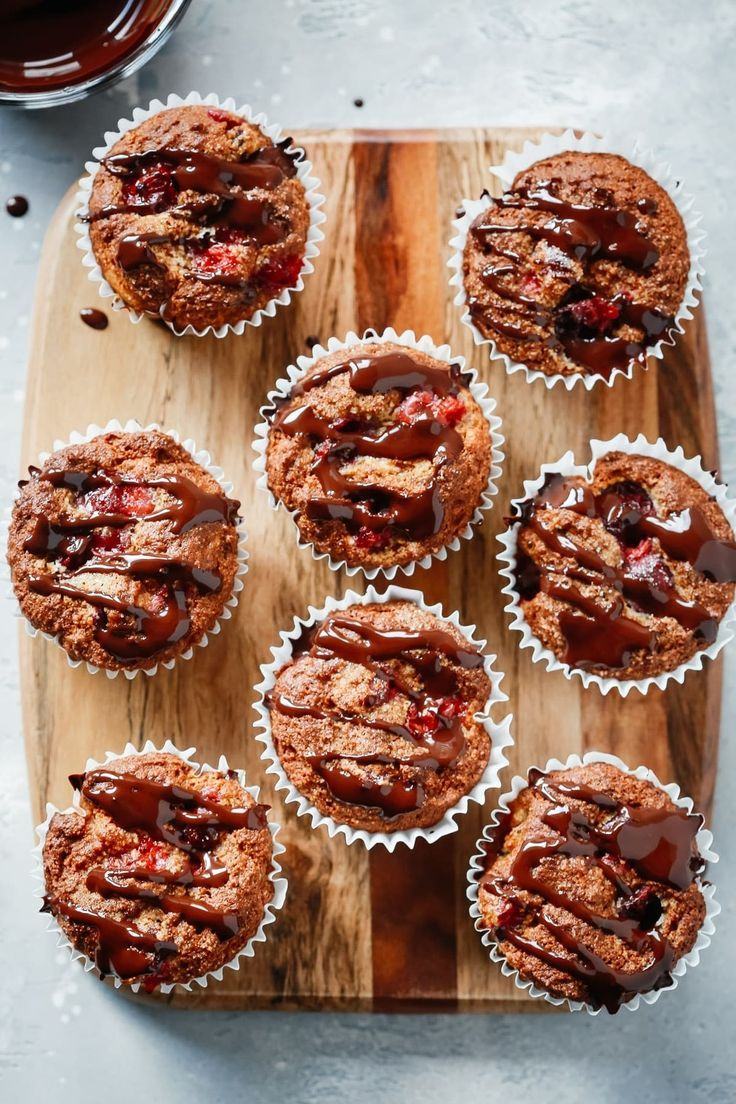 Lúa mì nguyên hạt Cranberry Applesauce Muffins món ăn dễ chế biến