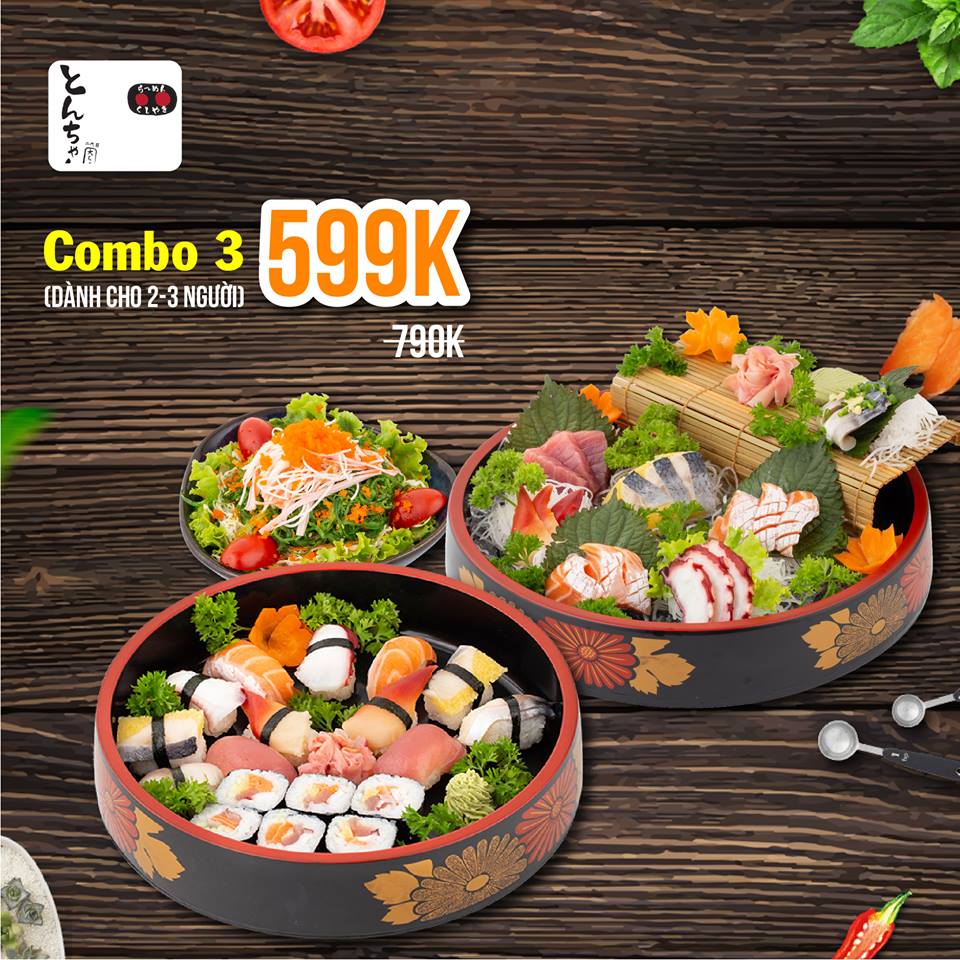 Combo 3 mang đến cho bạn đại tiệc sashimi rất ngon mắt, ngon miệng 
