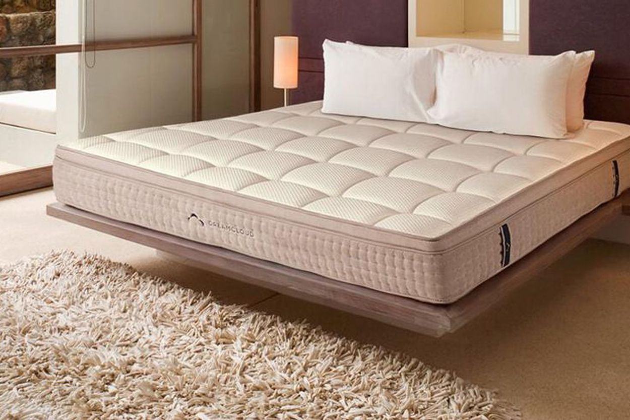 Tùy thuộc vào kích thước giường để chọn đệm thích hợp 