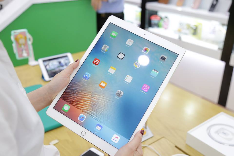 Đánh giá iPad Pro 9.7 có tốt không, giá bao nhiêu, mua ở đâu ưu đãi