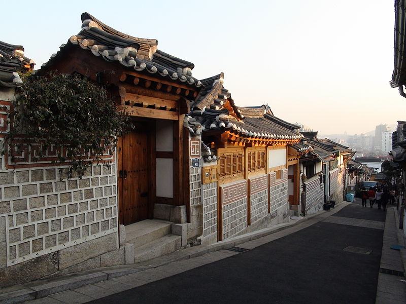 Review làng cổ Bukchon Hanok Seoul Hàn Quốc có đẹp không chi tiết