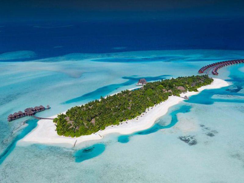 Trước khi khởi hành đến quốc đảo xinh đẹp này, bạn cần chuẩn bị đủ thủ tục xin visa Maldives theo quy định