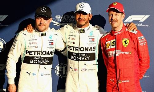 Hamilton giành pole ở chặng đầu mùa giải F1 2022 - VnExpress Thể thao
