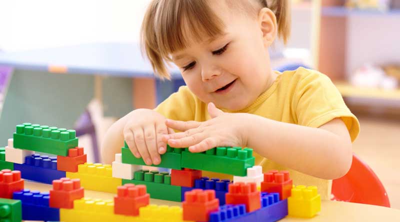 Đồ chơi xếp hình cho trẻ 3 tuổi - kích thích tư duy trí não hiệu quả