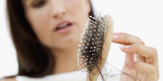 Tóc rụng nhiều phải làm sao? 15 cách kích thích tóc mọc nhanh an toàn