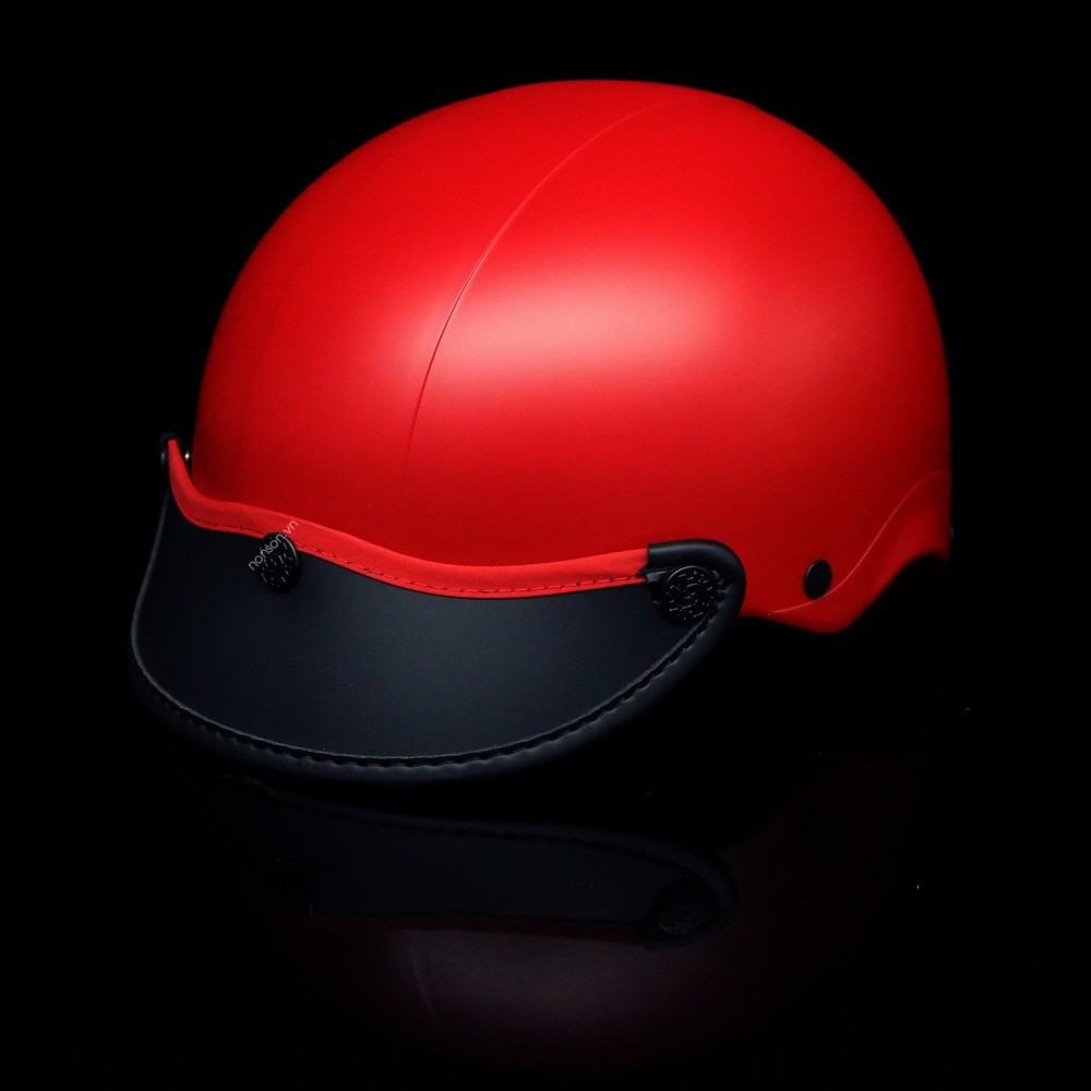 Mũ bảo hiểm xe máy điện (Nguồn: grs.vn)