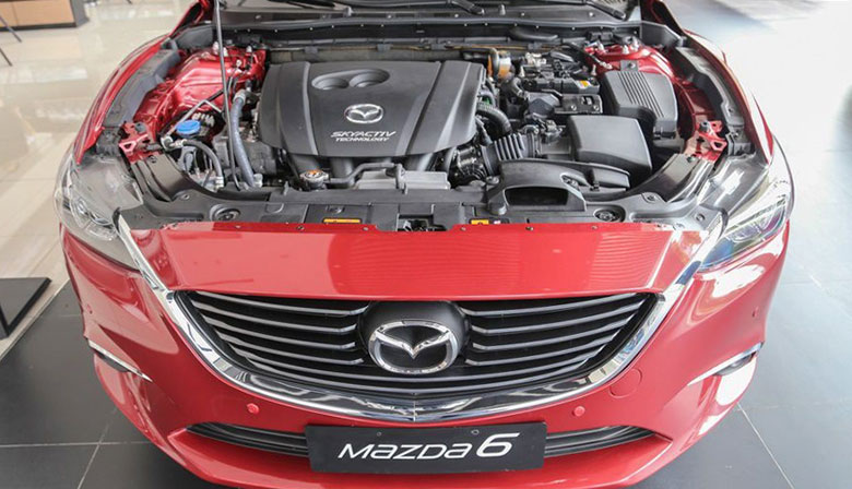 Giá xe, thông số kỹ thuật Mazda 6 2022-4