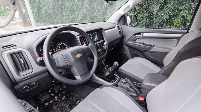 Chevrolet Colorado 2020 nội thất