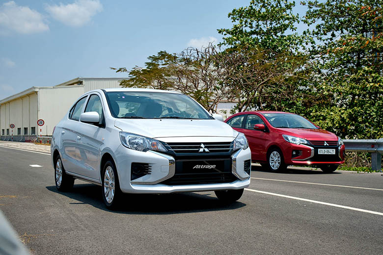 Cập nhật giá bán mẫu xe ô tô Mitsubishi mới nhất 2020 - 7