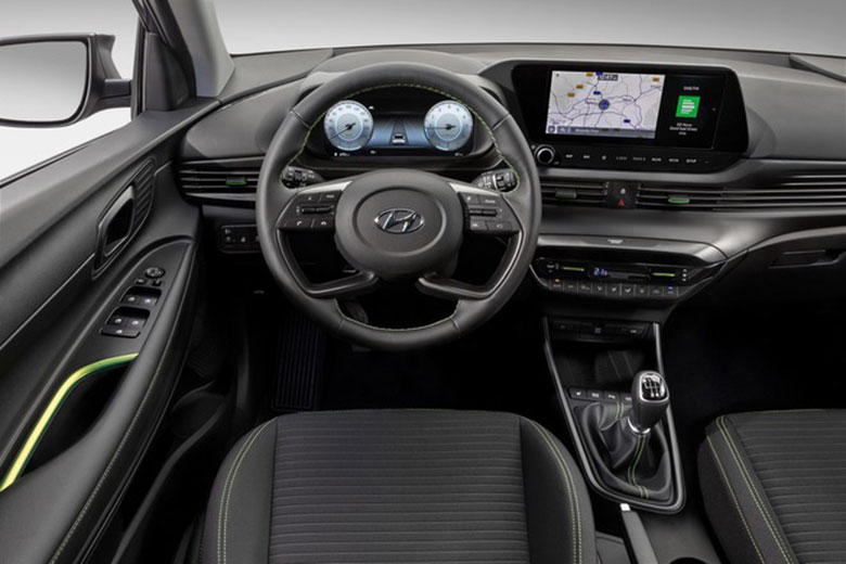 Đánh giá xe Hyundai I20 2022-6
