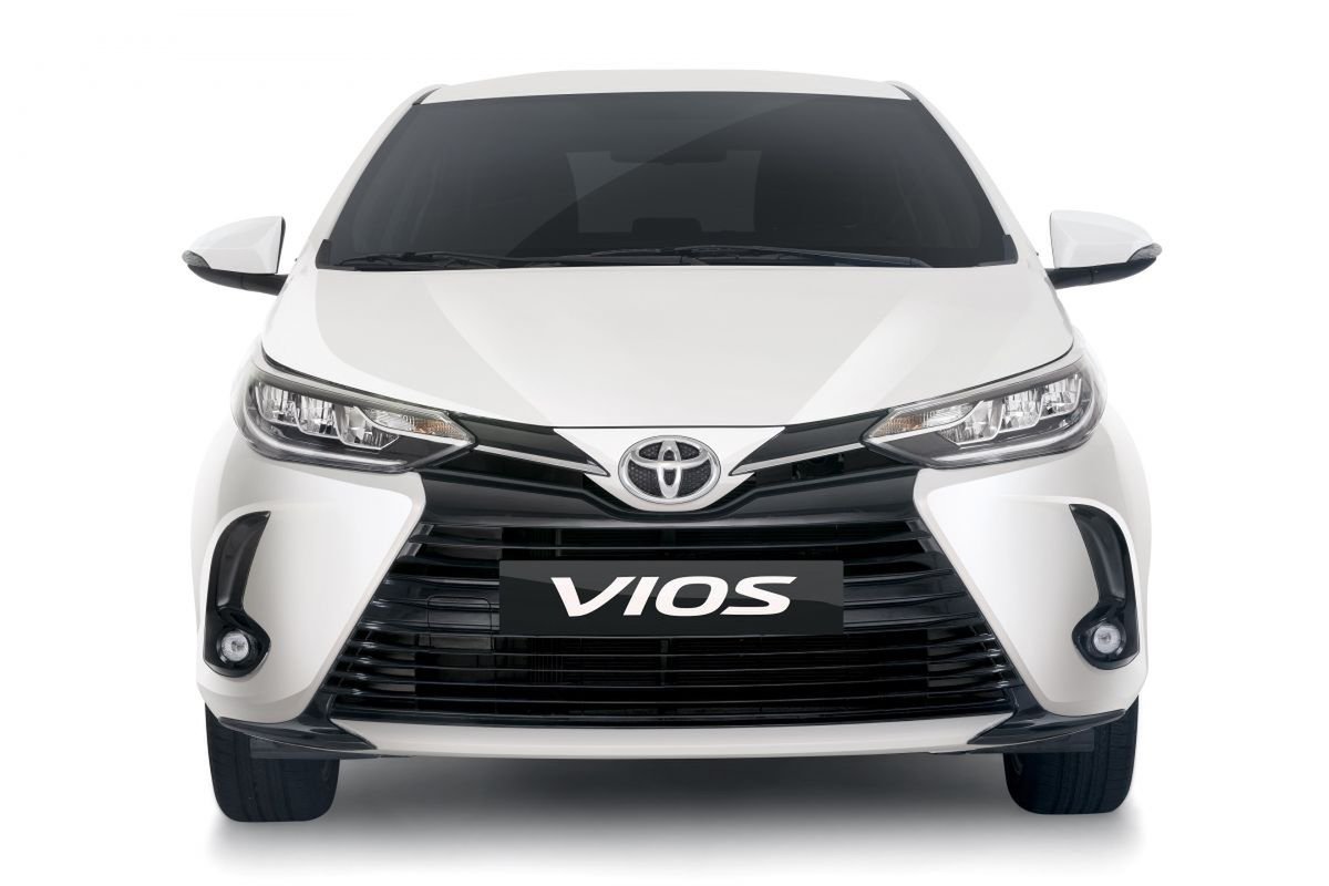 Toyota Vios 2022 bản mới giá rẻ chuẩn bị về Việt Nam: Thiết kế như Toyota Camry, trang bị hiện đại đẹp như xe sang