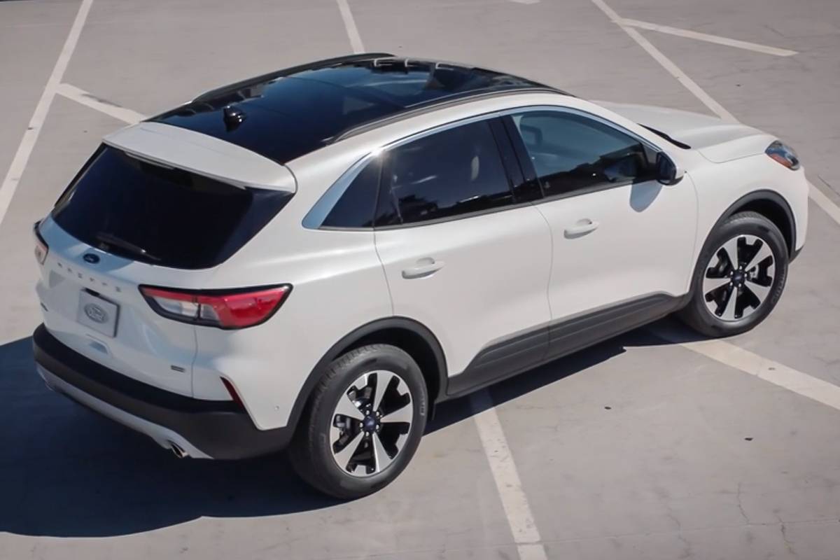 2020 Ford Escape Hybrid: 7 Things We Like and 2 Things We Don't | News | Cars.com