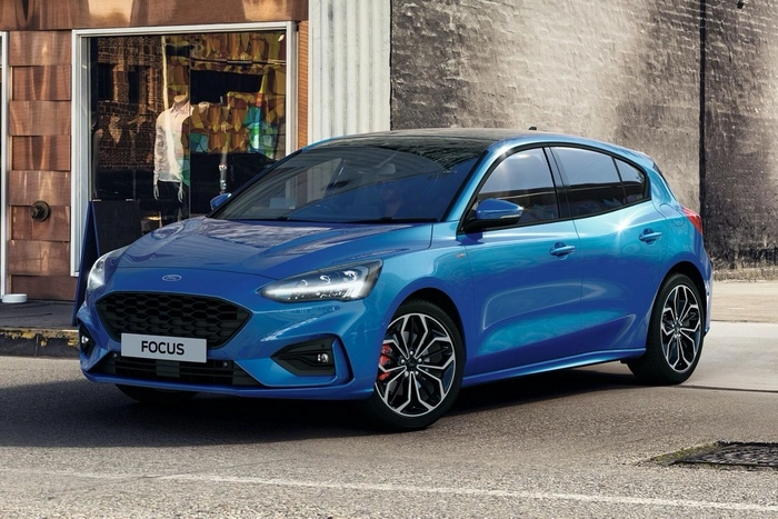 Ford Focus 2022 phiên bản hybrid vừa ra mắt có gì đặc biệt?