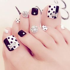 24 pcs dots pattern false toe nails for women