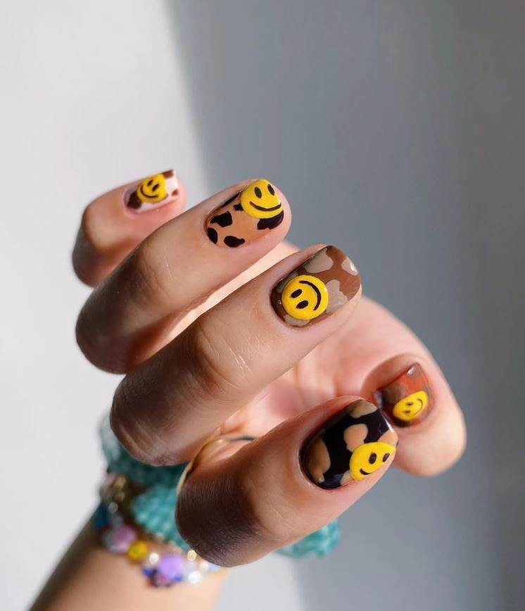 Đừng tìm “mẫu nails Hàn Quốc hot”, hãy để những nghệ sĩ vẽ nails này tạo cảm hứng cho bạn - ảnh 7