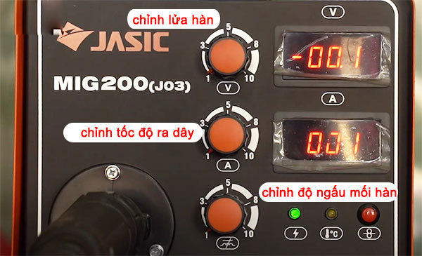 Bảng điều khiển trên máy hàn Mig Jasic - Dichvuhay.vn