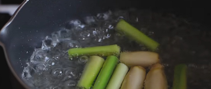 Cách nấu nước chanh sả gừng hạt chia 